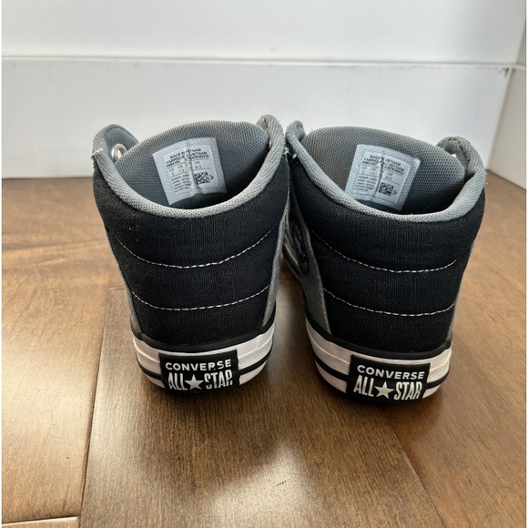 Hightop Converse - Picture 6 of 6